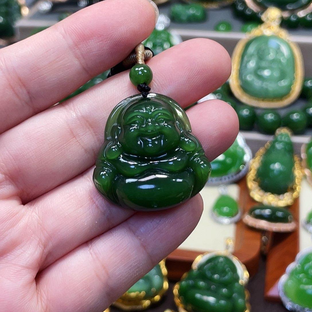 和田玉（碧玉）颈饰未镶嵌张*乐冰绿佛公30