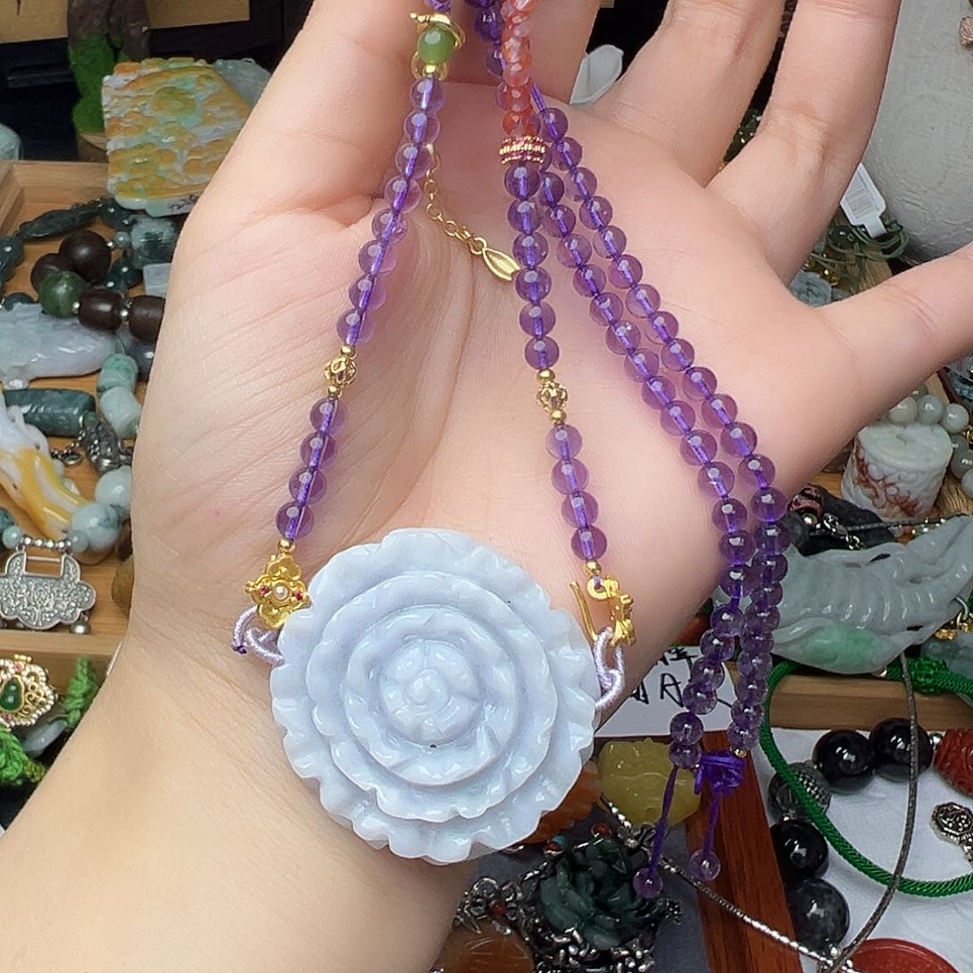 翡翠吊坠(赠链)未镶嵌吊坠26