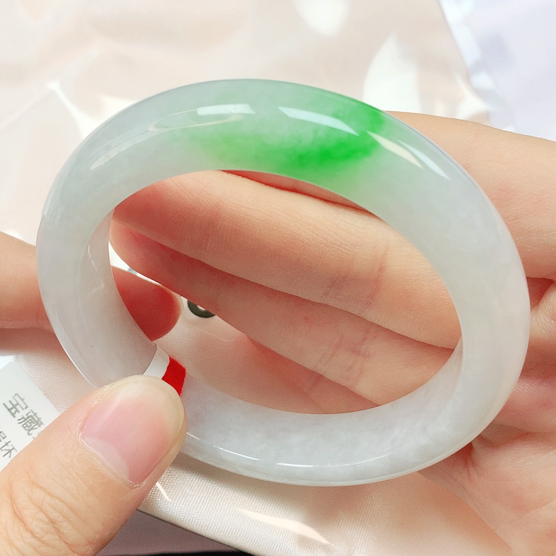 未镶嵌手镯翡翠抖音133