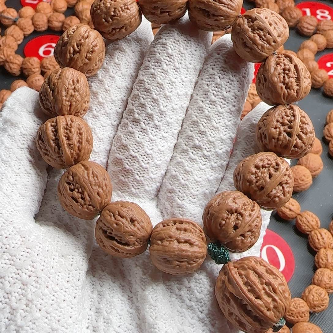 文玩核桃手串八棱肌肉纹