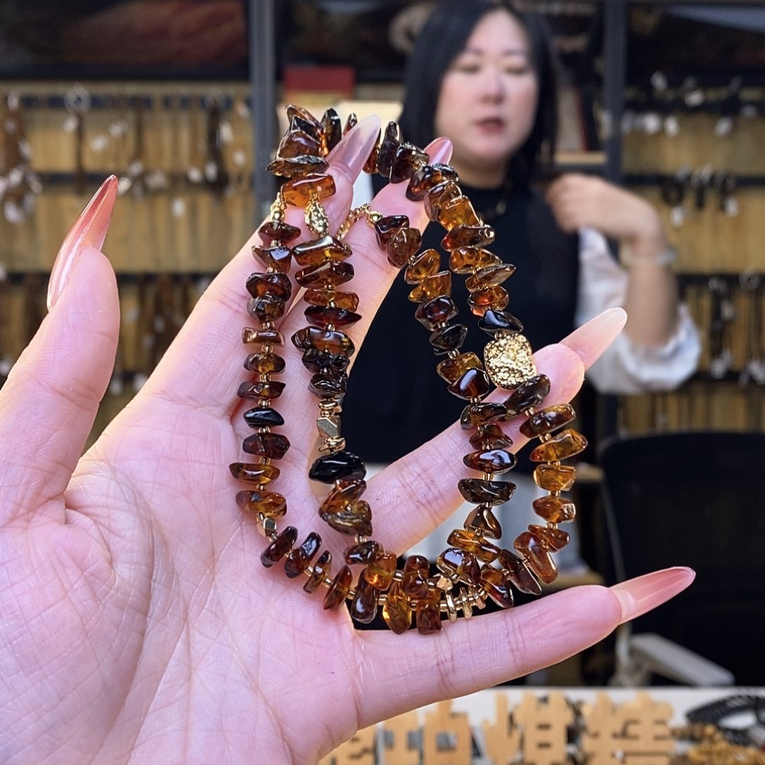 琥珀裸石未镶嵌抚顺琥珀