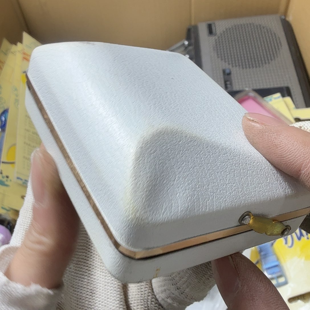 马***急中古商品，瑕疵品，不保好坏。936