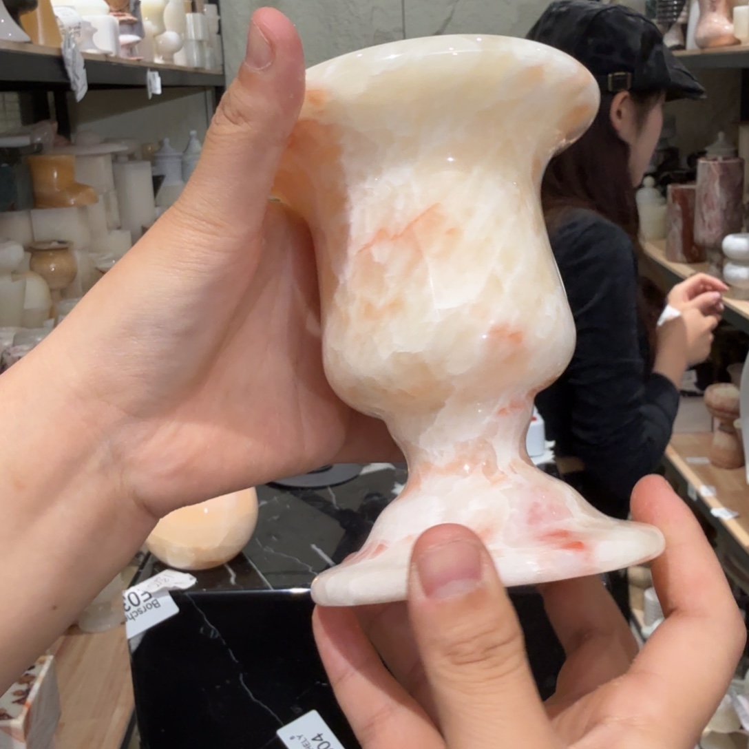 大理石R76。  两个亿 