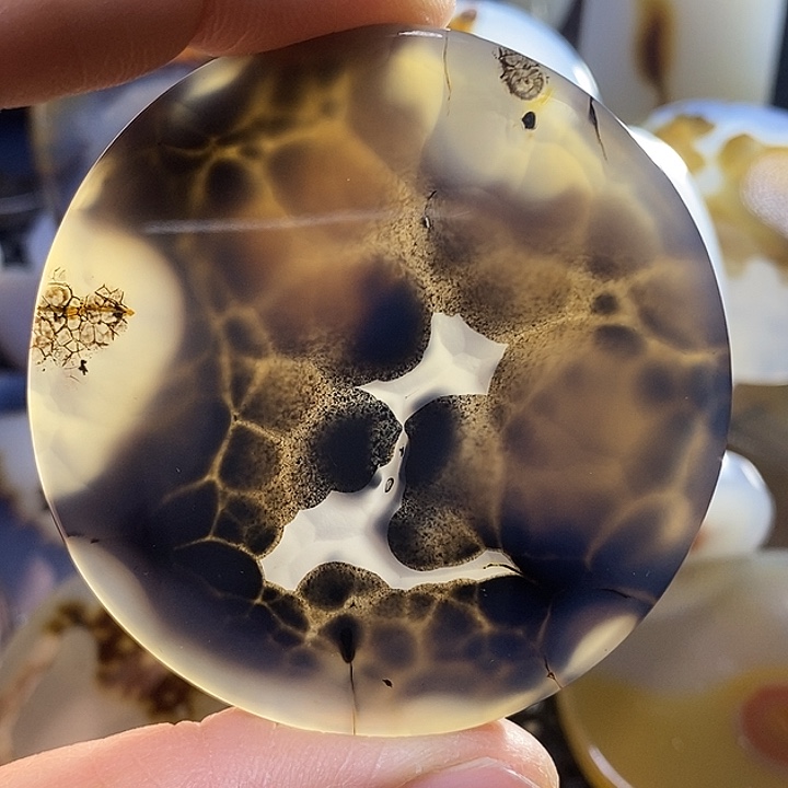 未镶嵌颈饰玛瑙/玉髓