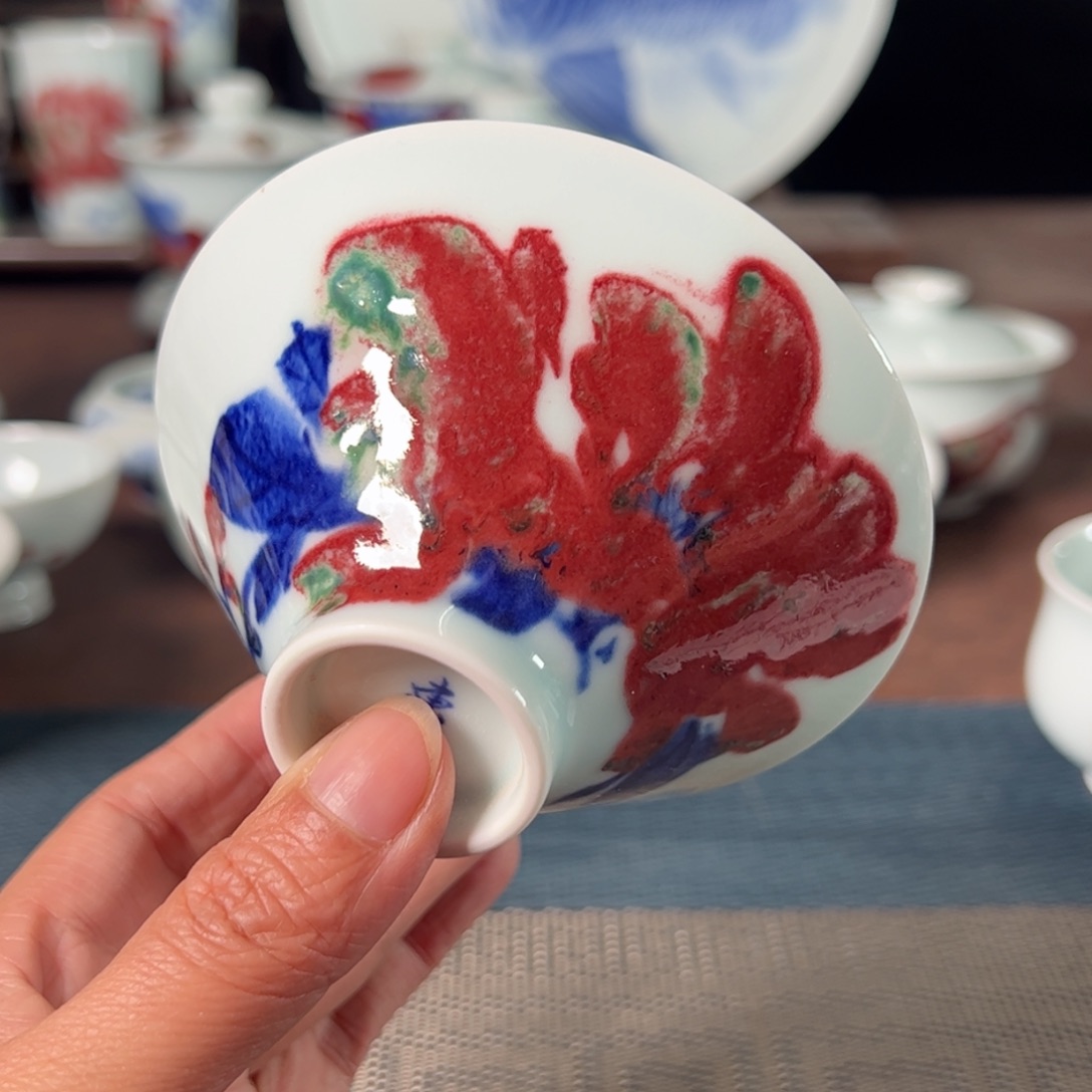 杯原矿青花釉里红瓷器
