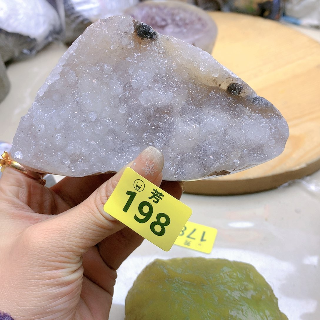 紫晶大型摆件（非配饰）未镶嵌