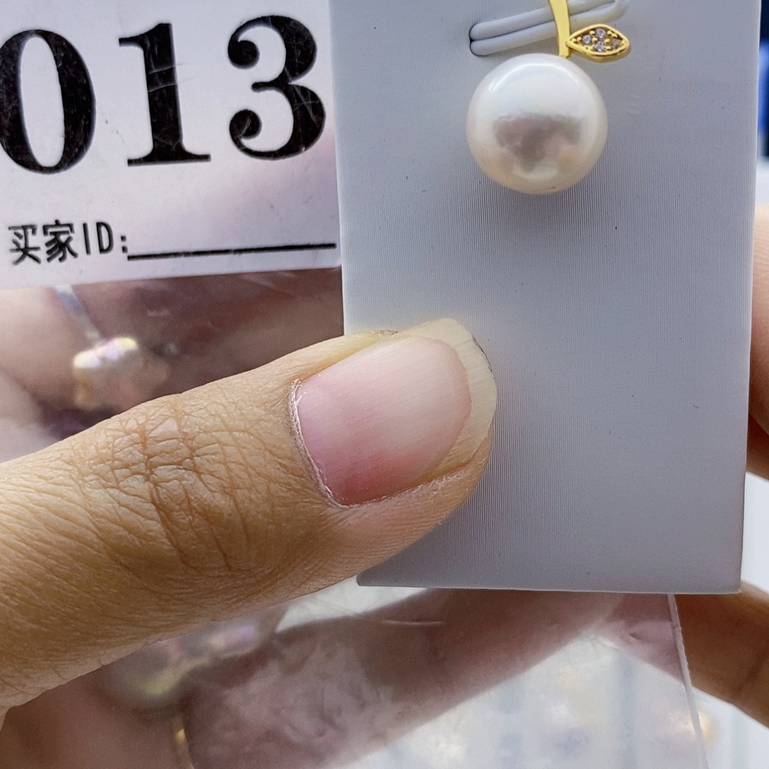 颈饰钛钢淡水珍珠