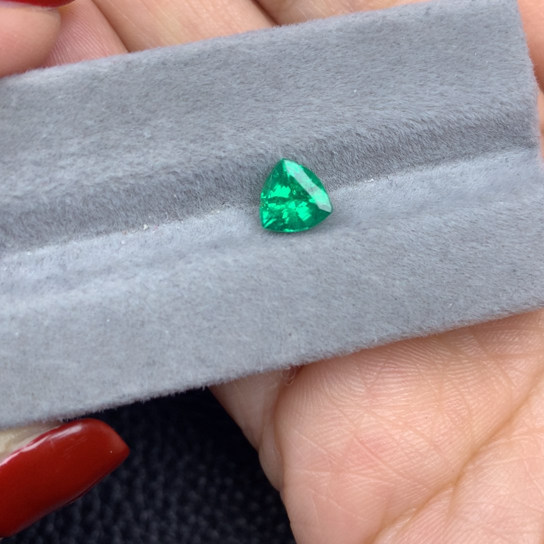 祖母绿裸石未镶嵌7x7祖母绿1.15ct