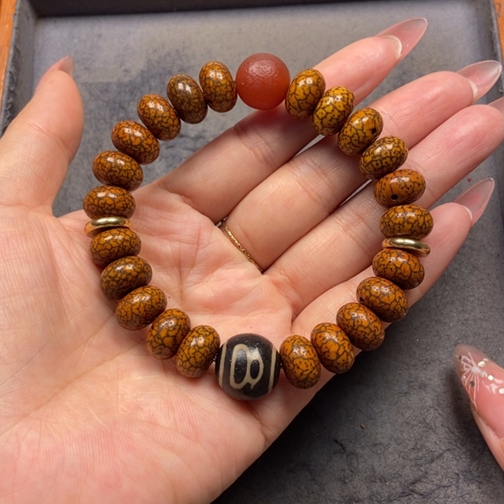 星月菩提吊坠菩提