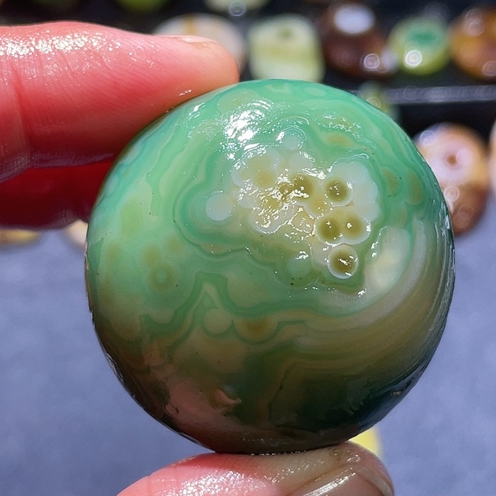 玛瑙/玉髓未镶嵌珠宝奇石