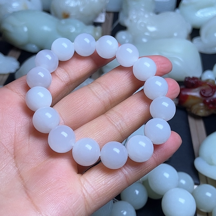 和田玉挂件未镶嵌随***看