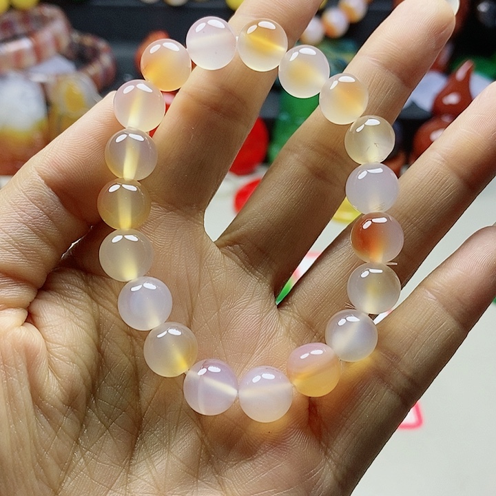 未镶嵌颈饰玛瑙/玉髓留*灯