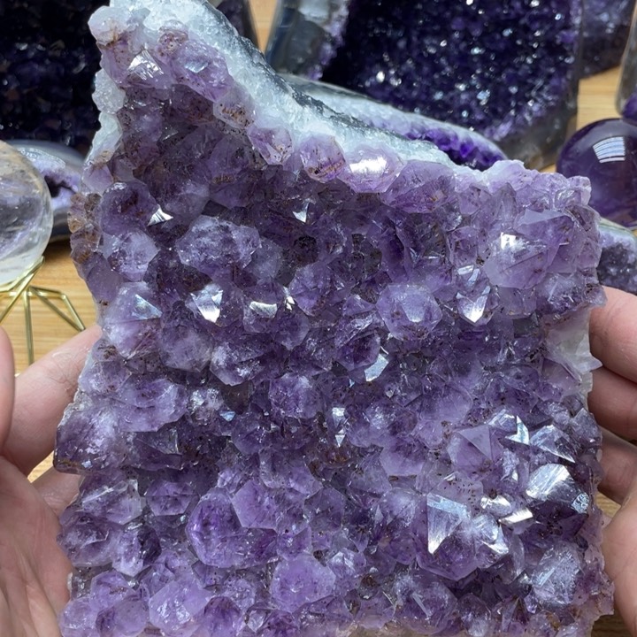 紫晶钱袋子窝窝未镶嵌