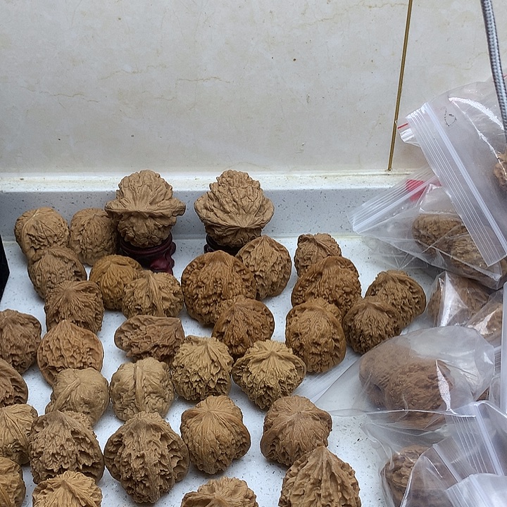 黑***）文玩核桃吊坠打底