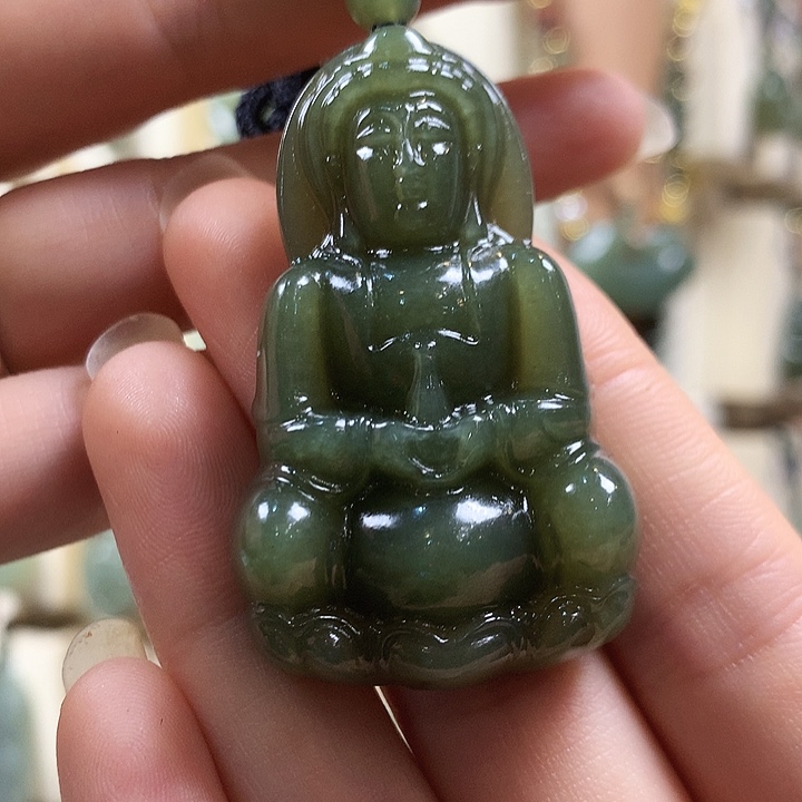 颈饰未镶嵌和田玉d**呀