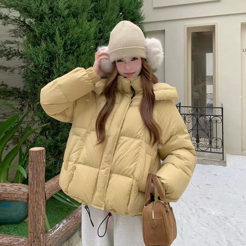 YAYA/鸭鸭【冰淇淋系列】女时尚百搭连帽短款羽绒服YE5B600362N