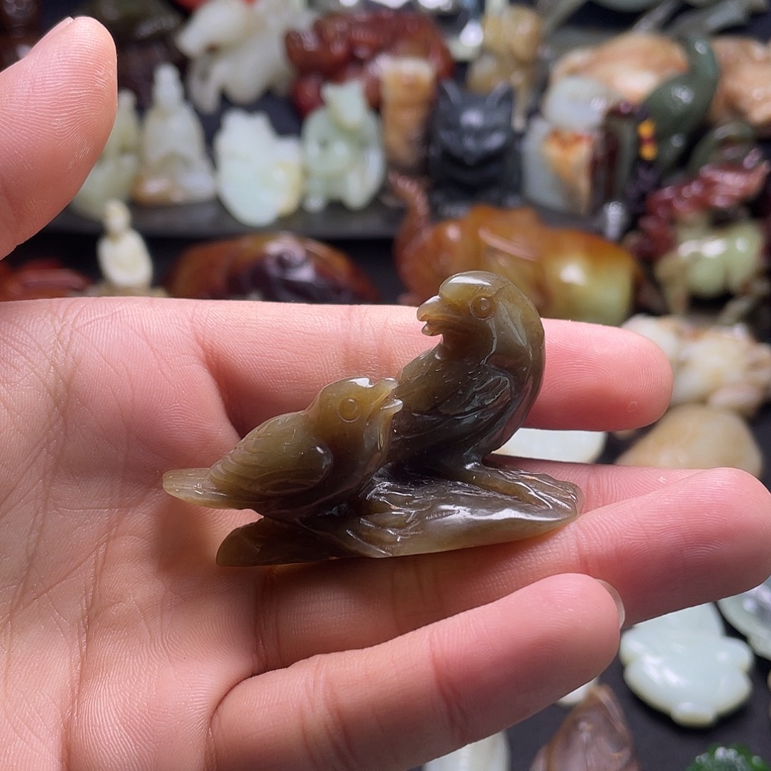 和田玉（糖玉）未镶嵌颈饰