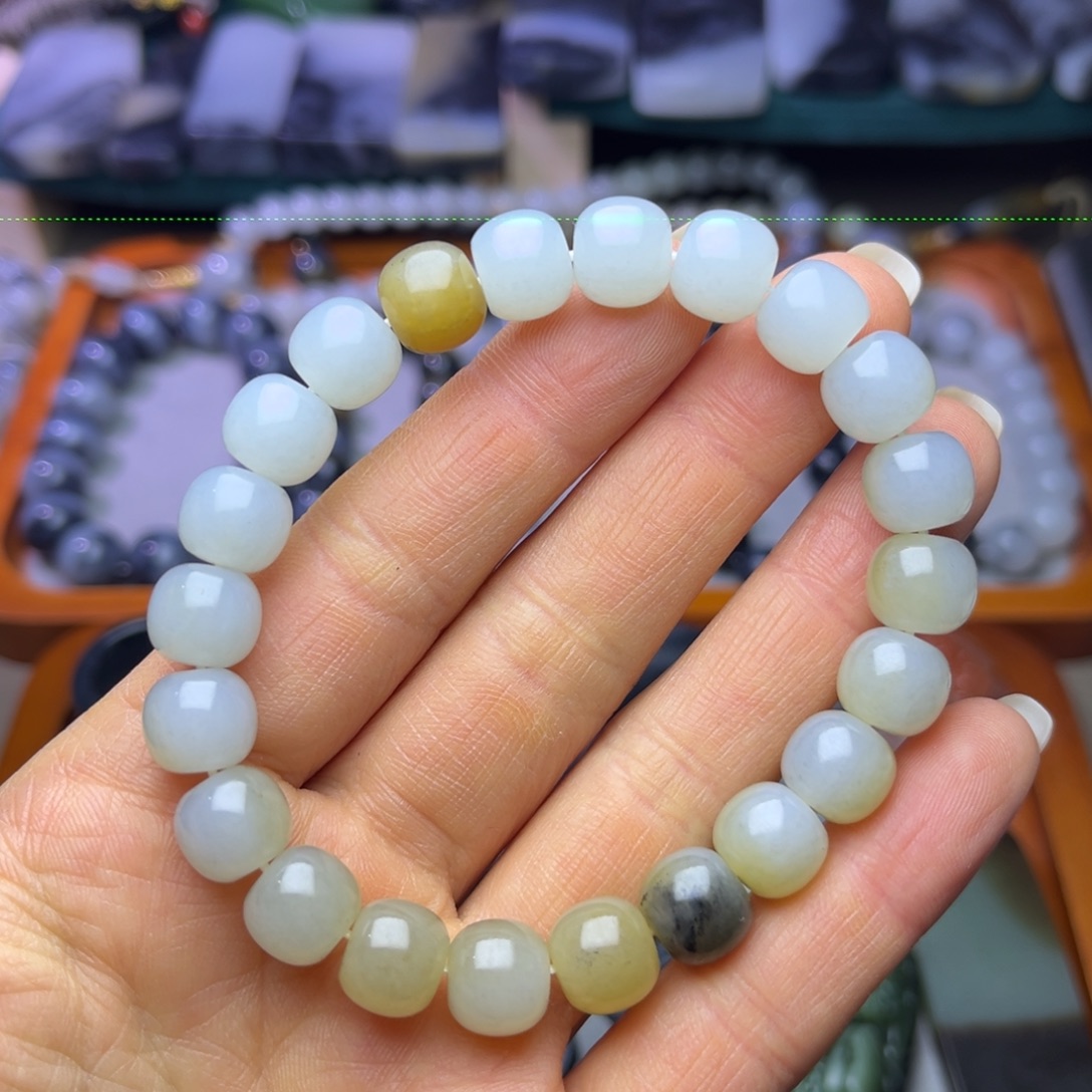 和田玉未镶嵌手串