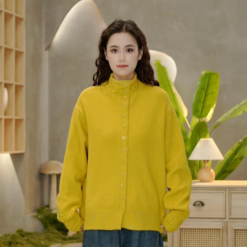 2235半高领慵懒蕾丝钩花毛针织开衫女秋冬季新款加厚宽松外套毛衣