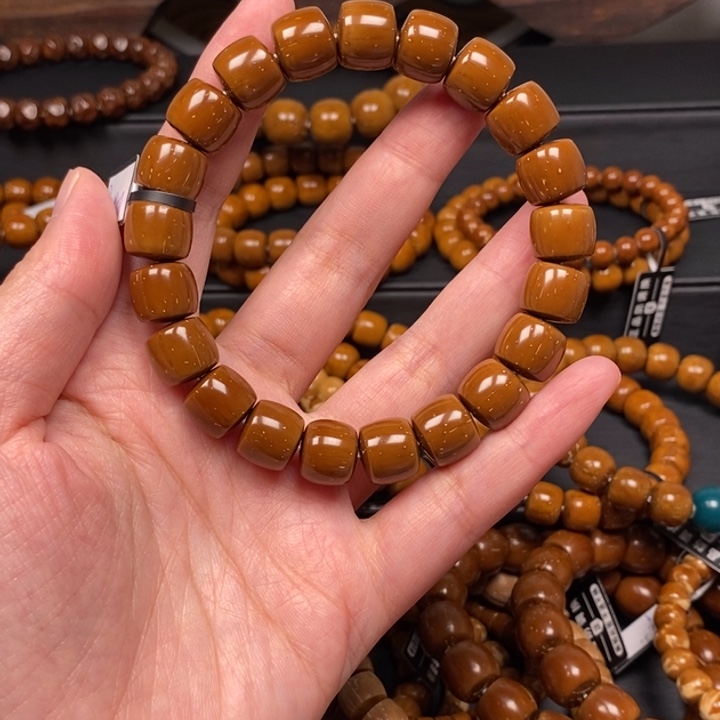 ꧁***：紫金鼠手串实心直切尺寸12