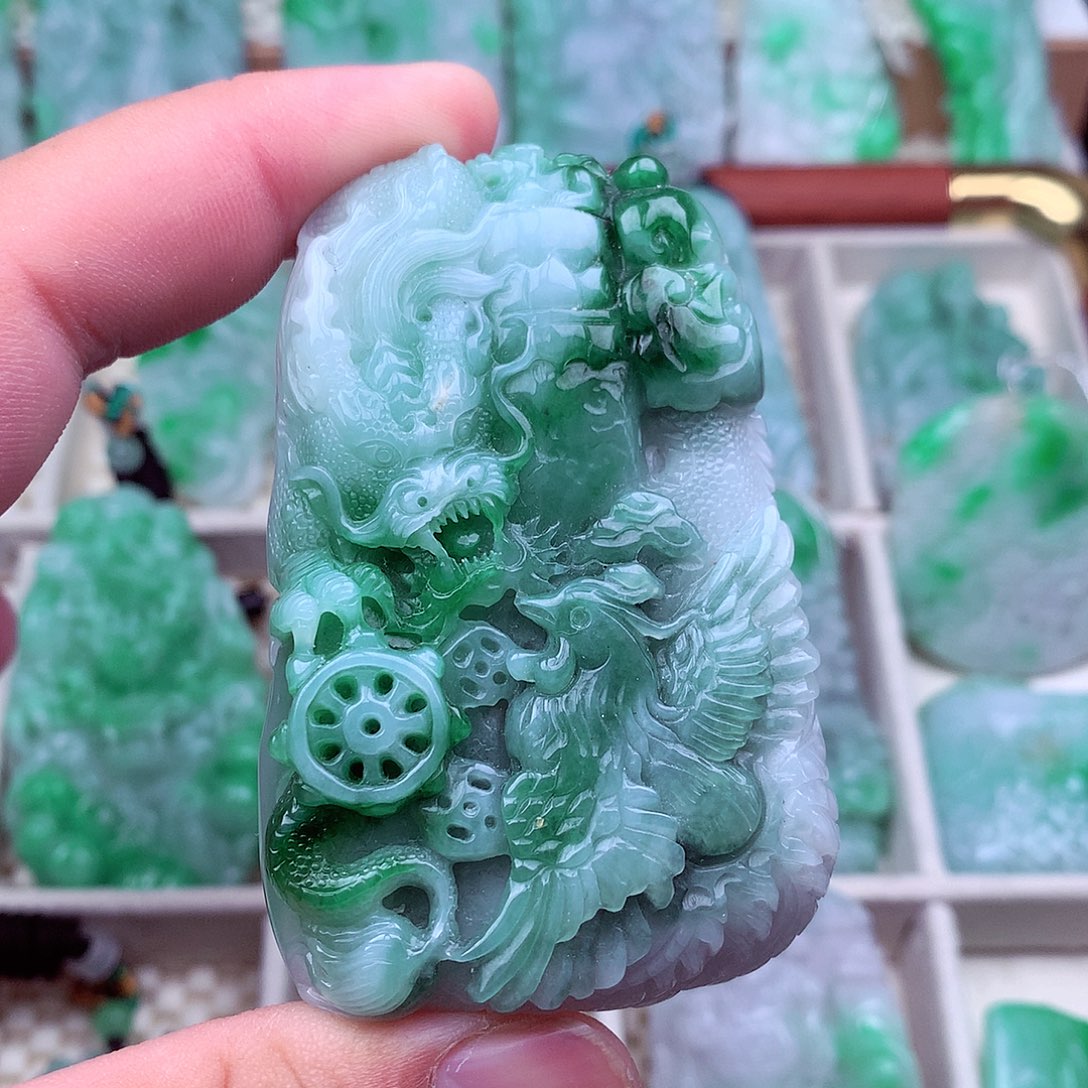 翡翠未镶嵌吊坠(不含链)