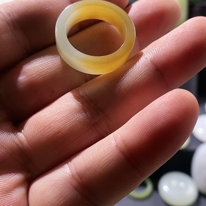 和田玉戒指未镶嵌