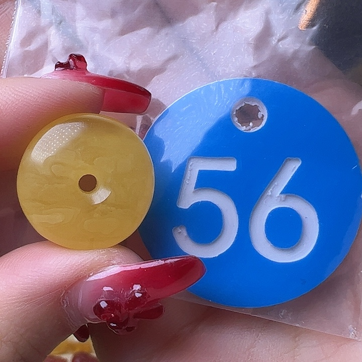 蜜蜡裸石未镶嵌微瑕 18/7.3mm 扣子