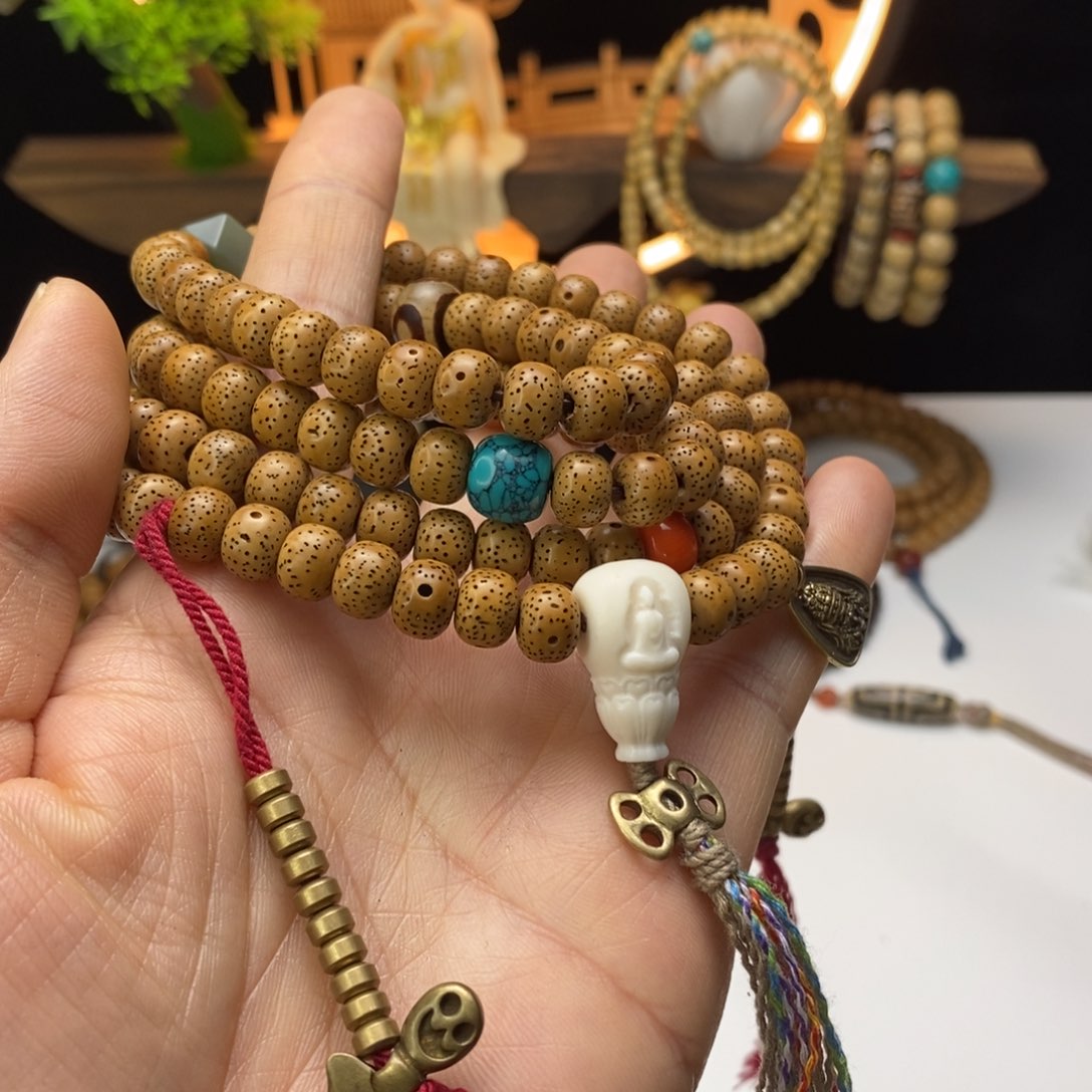 星月菩提吊坠白*菩提