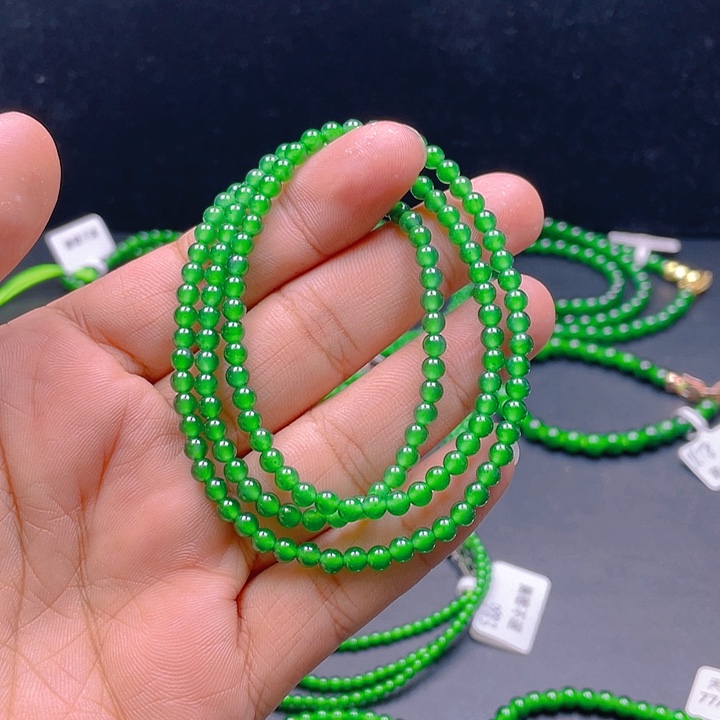 颈饰未镶嵌翡翠A货卡4