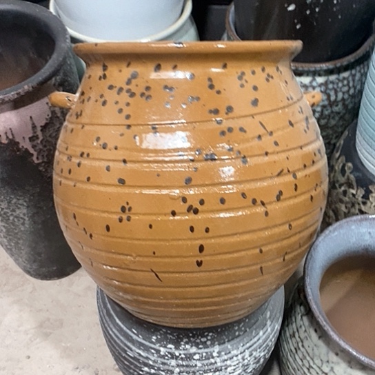 紫砂花盆口19高度24黄色