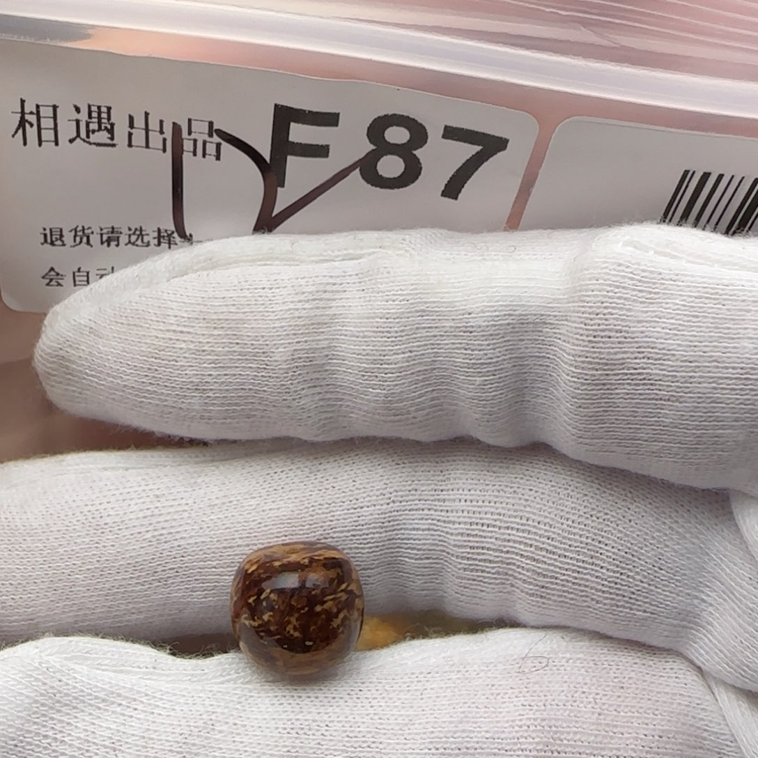 琥珀裸石未镶嵌M**?琥珀蜜蜡