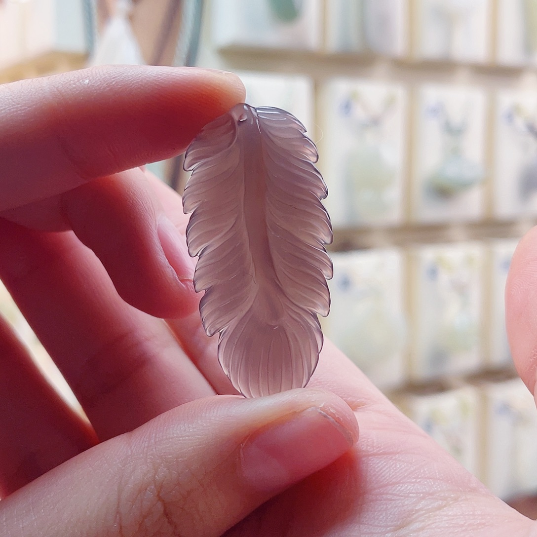 和田玉未镶嵌吊坠(赠链)