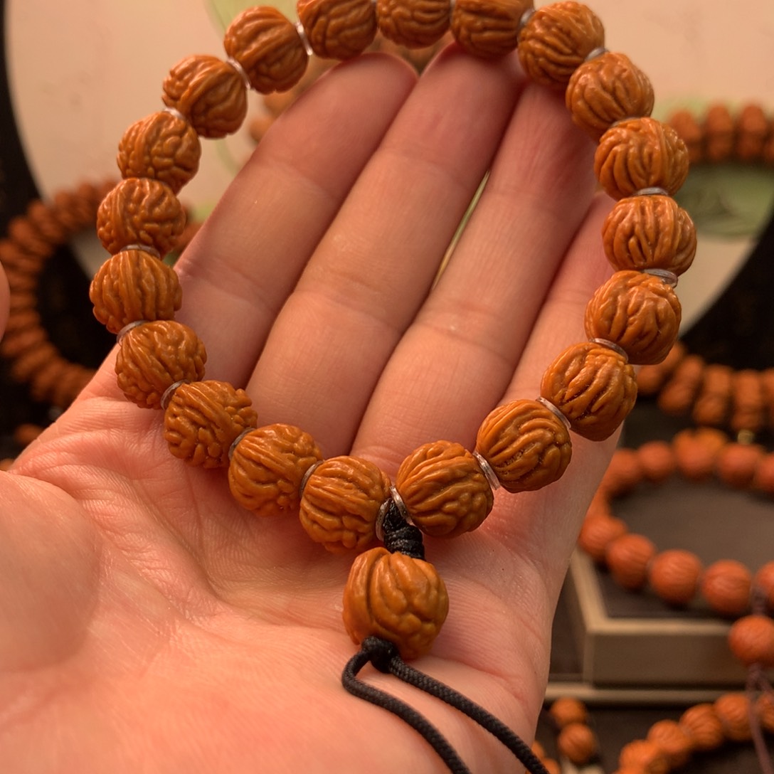 【闪购商品】桃核手串13黑龙手串