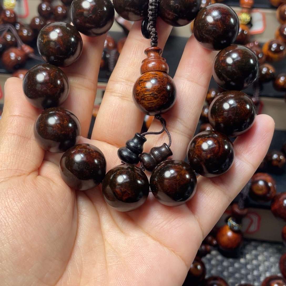 花梨木类1.8的瘤疤花