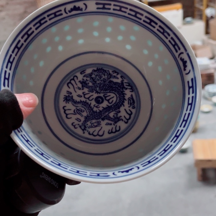 青花玲珑6寸面碗龙纹
