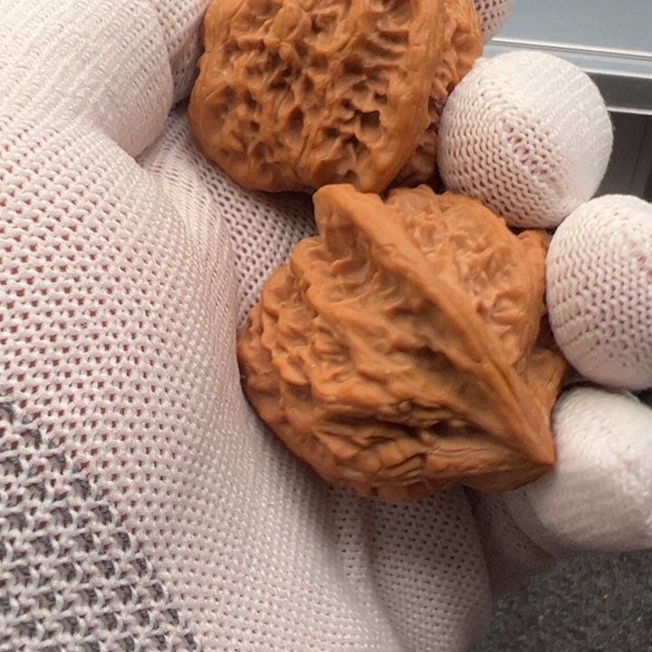 文玩核桃吊坠火焰70