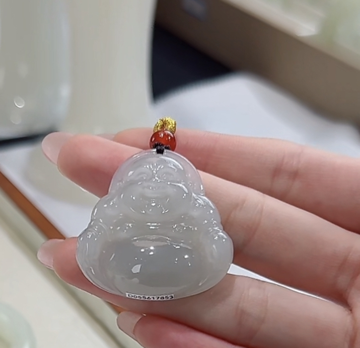 精品天然和田玉佛公