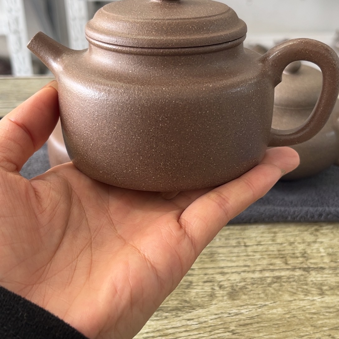 茶壶紫砂青段……………………