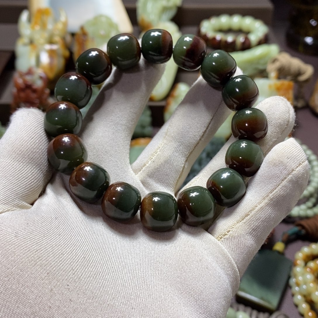 石***1透闪石质玉未镶嵌手链