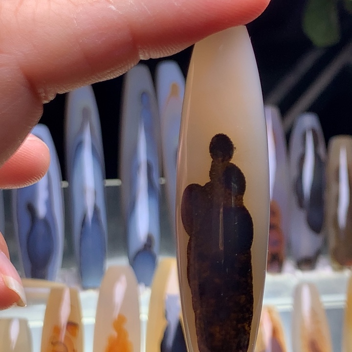 玛瑙/玉髓颈饰未镶嵌105