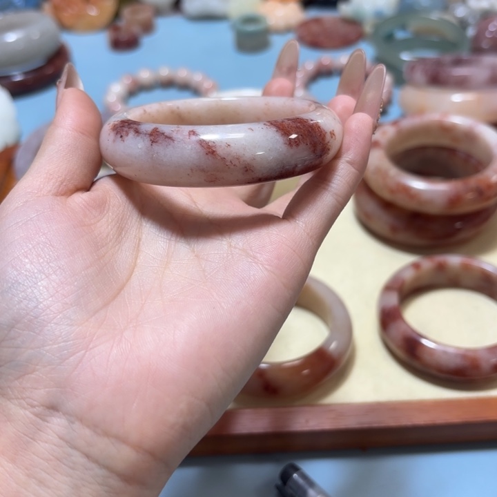 『***』石英岩玉合金手链