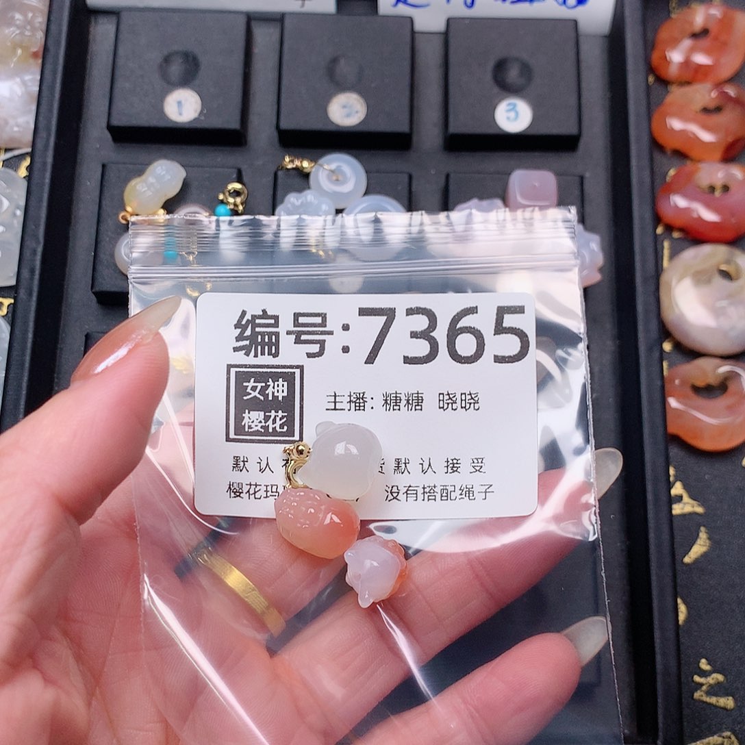 玛瑙/玉髓颈饰合金t****ฅ