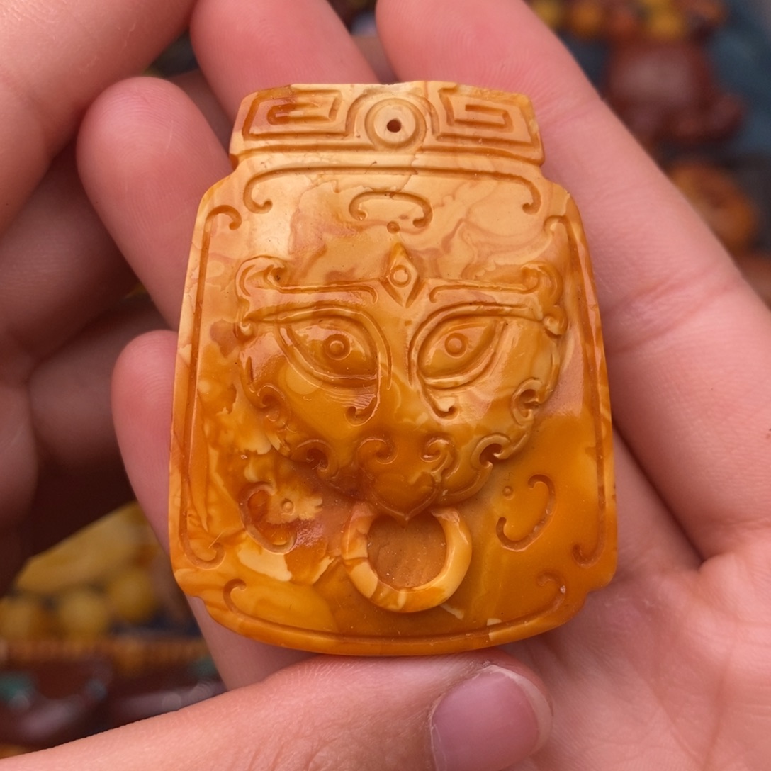 未镶嵌蜜蜡裸石蜜蜡