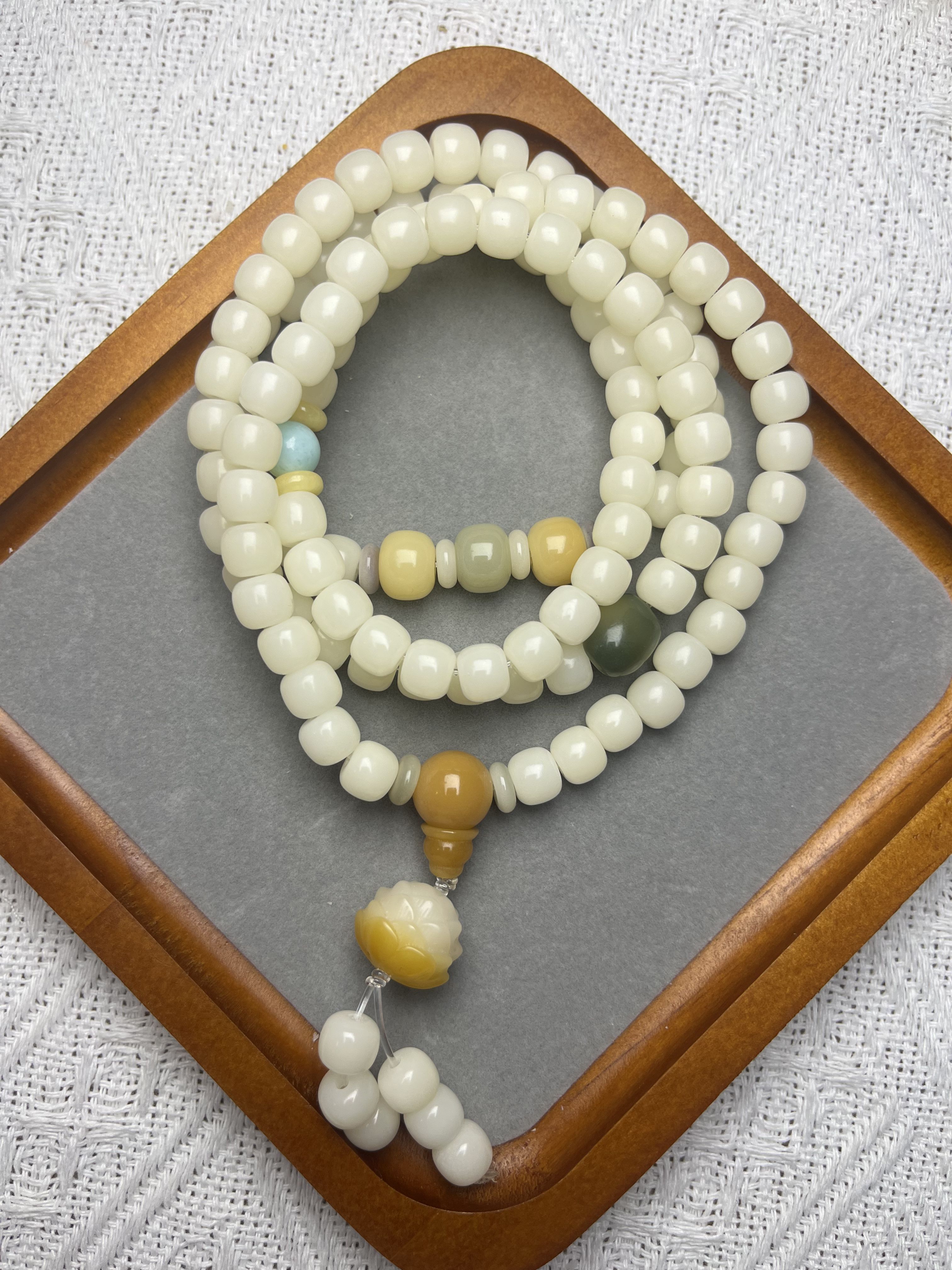  精品菩提多圈原生态108籽莲花吊坠