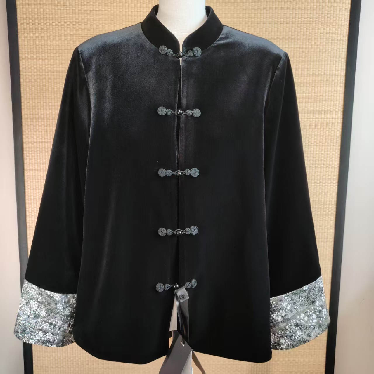 雪夜缀玉丨新中式非遗唐锦 | 新中式夏季2025上衣马甲爆款