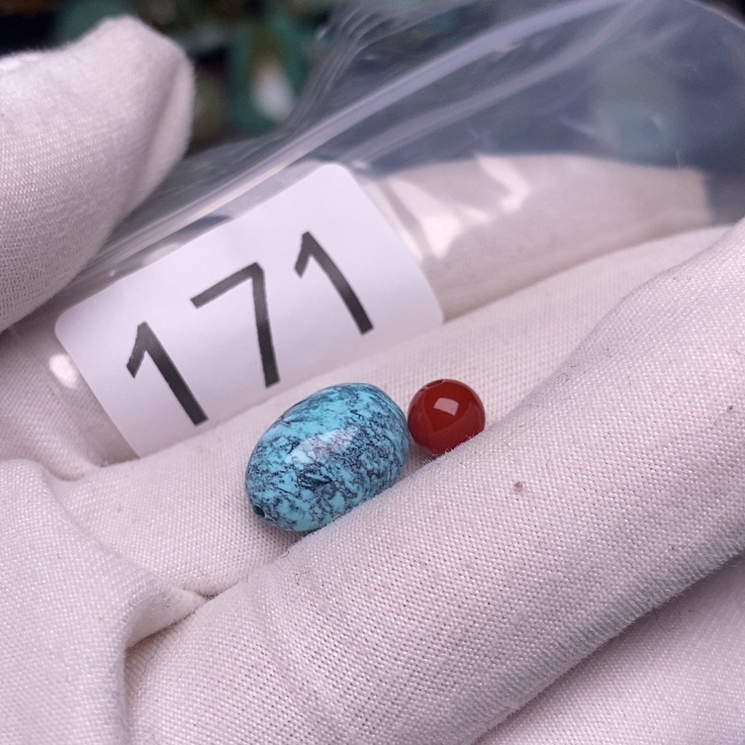南红玛瑙未镶嵌珠宝奇石