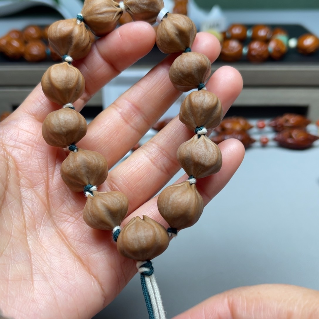 吊坠橄榄核四花素核