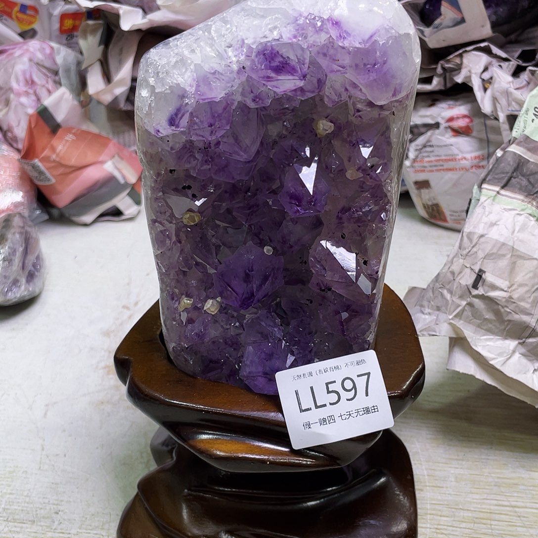 水晶摆件未镶嵌摆件