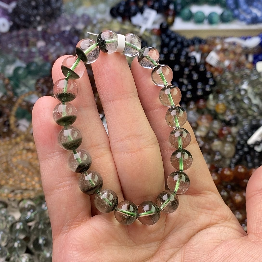 水晶手串未镶嵌一****、卡9