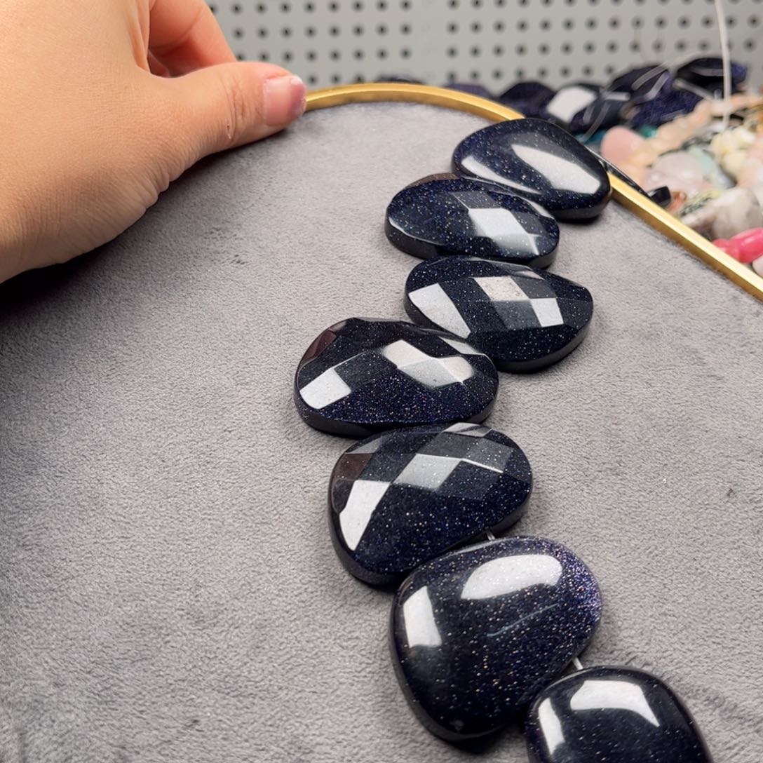 石英质玉珠宝奇石未镶嵌图